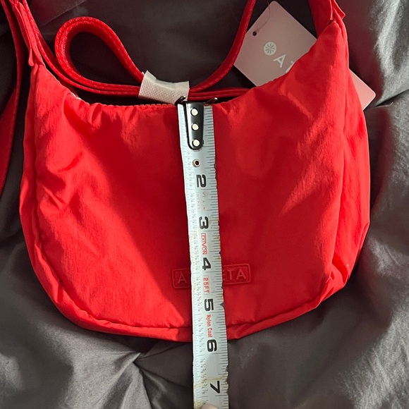 Athleta Red mini crescent crossbody Bag - Picture 5 of 7